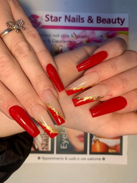 Creative Nail Extensions